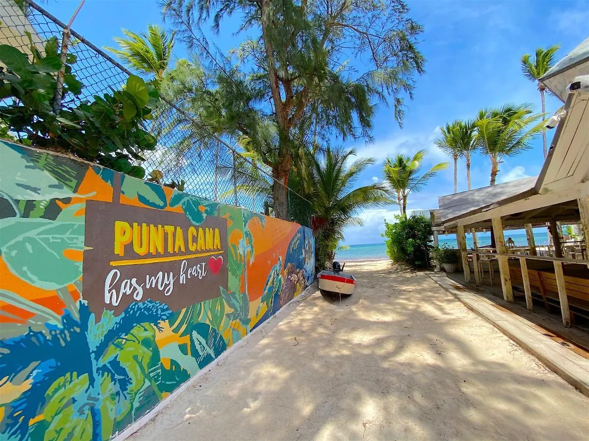 Aventura Tropical Suites Deluxe - Beach Club And Swimming Pool Punta Cana Apart Otel