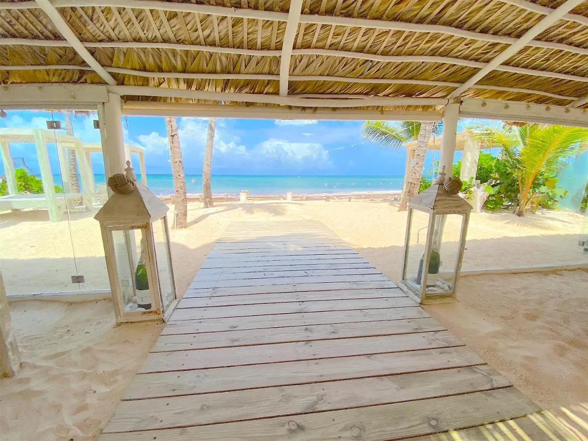 Aventura Tropical Suites Deluxe - Beach Club And Swimming Pool Punta Cana 4*,  Dominican Republic
